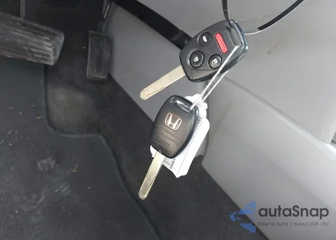 2009 Honda Accord 2.4 Ex-L z USA, uszkodzony, nr VIN 1HGCP26849A030435